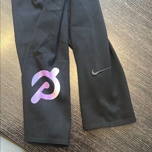 Peloton Black Leggings Sleek Form-Fitting Design
